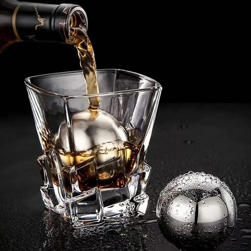 Steel Titans Ice Cube Set