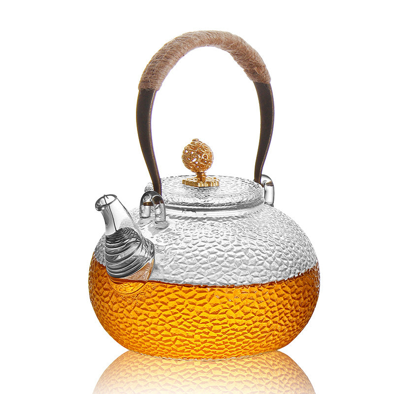The Lune Teapot